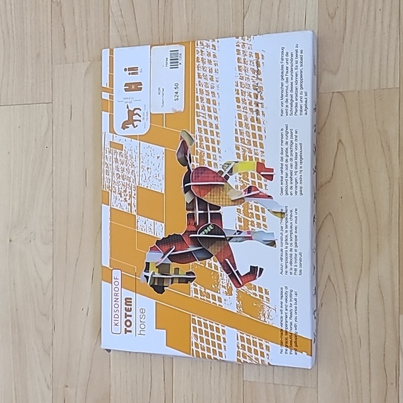 Cardboard Horse Totem Designed by Kidsonroof - Picture 1 of 5